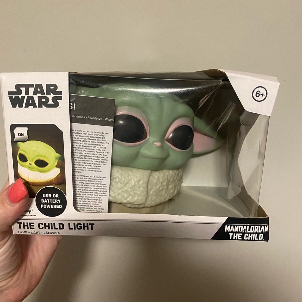 Star Wars Grogu light